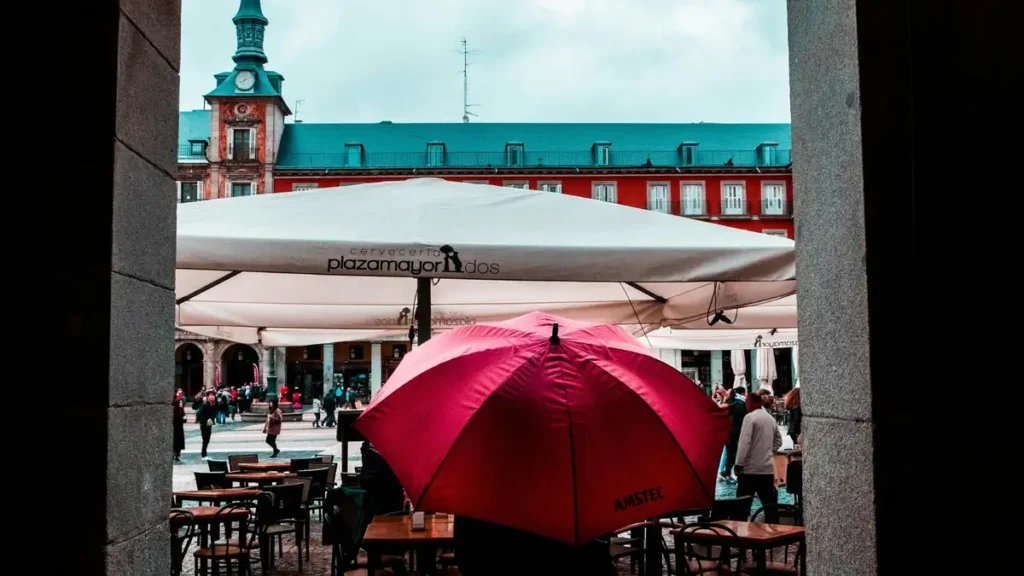 Madrid sous la pluie avec des enfants - unpapamadrid.com