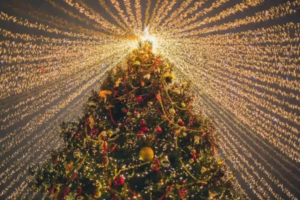 Les illuminations de Noël de Madrid 4- décorations lumineuses- un Papa à Madrid